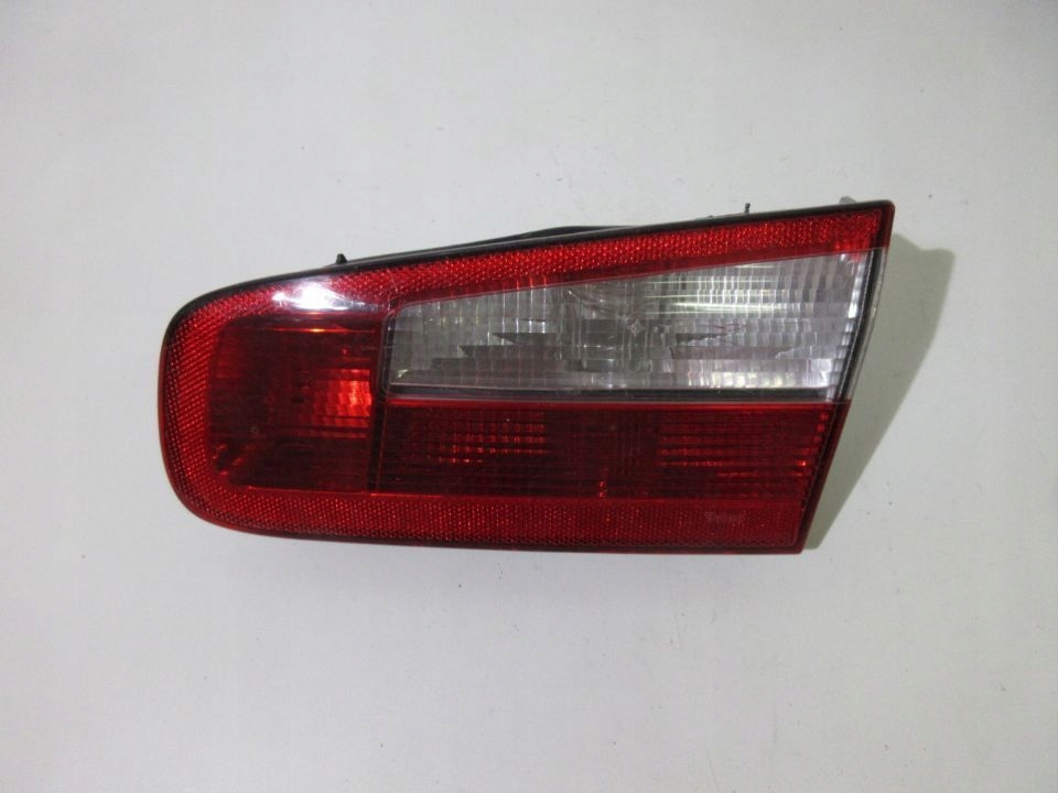 фото №1, Лампа задня права w кришка renault laguna ii hb