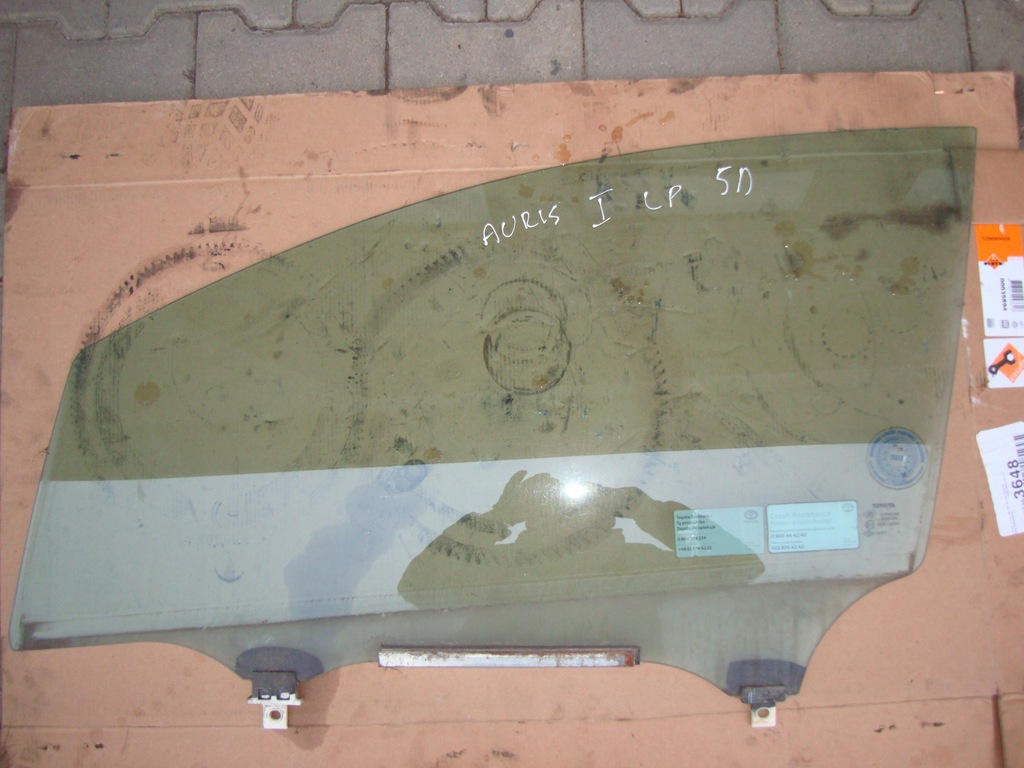 фото №1, Toyota auris i 06-12 5d скло двері лівих передній