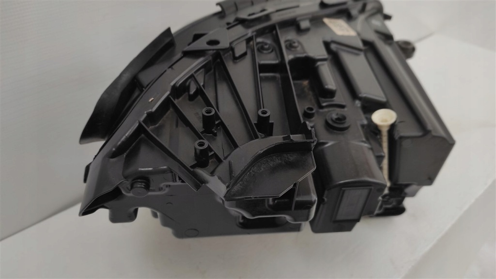 фото №5, Лампа левая перед mercedes e 213 w213 full led