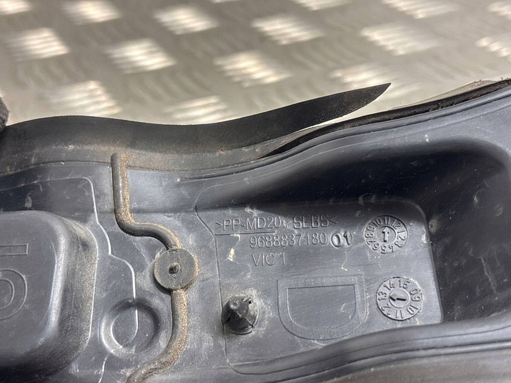 фото №7, Citroen ds4 2012 перед сторона правая панель отделочный крыла