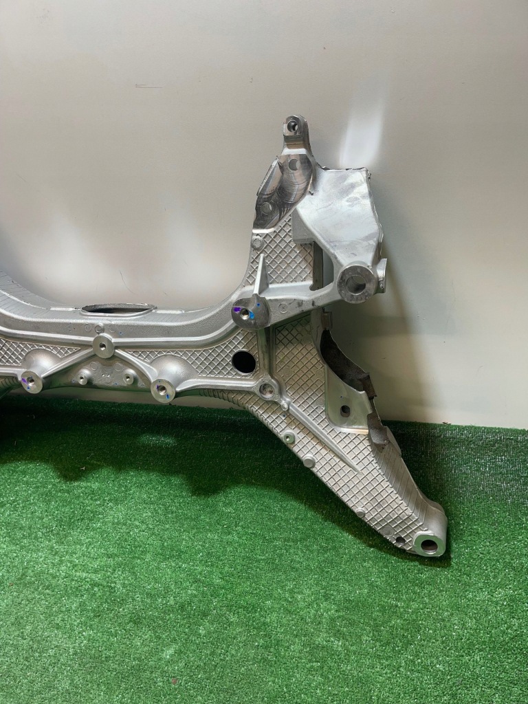 фото №7, Подрамник передние подрамник ford mach e 20-