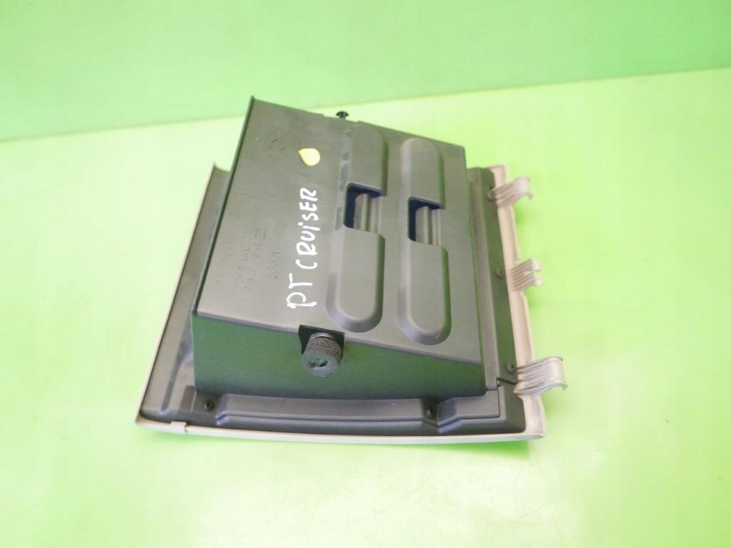 фото №6, Бардачок пасажира з панелі chrysler pt cruiser 00-06