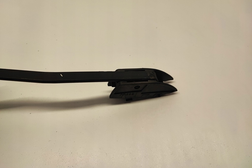 фото №11, Рычаг дворники передней dodge challenger coupe pa141678 3.6l бензиновый