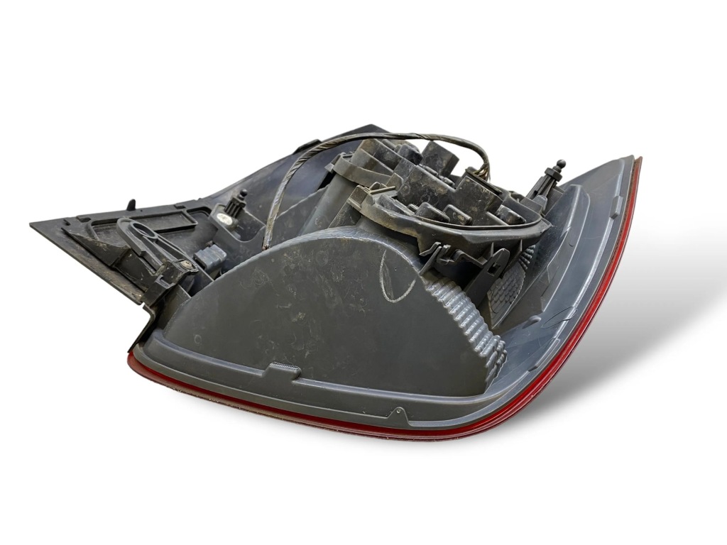 фото №9, Bmw 1 f20 f21 2012 ліва сторона лампа задня