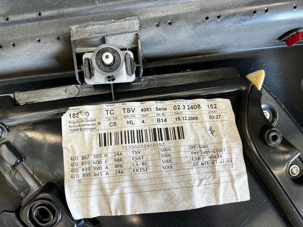 фото №6, Обшивка дверь левый перед audi a6 c6 kombi 4f0867305