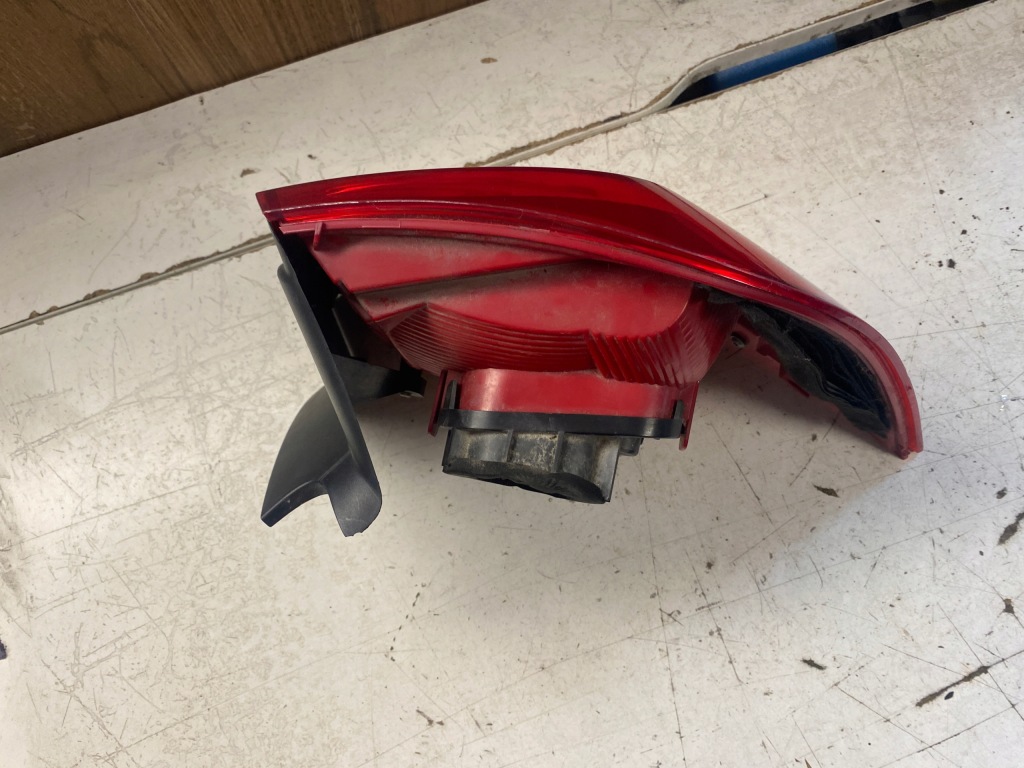 фото №10, Vw touareg ii лампа левый задняя w крыло