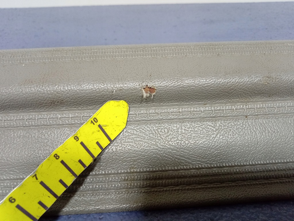 фото №4, Mazda tribute i шторка багажника