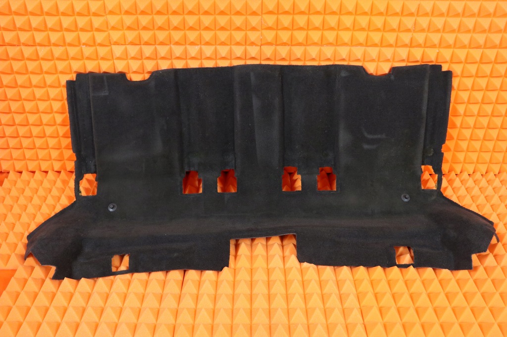 фото №1, Volvo xc90 lift 2.4 d5 коврик обшивка пол задняя 2 ряд 398897756