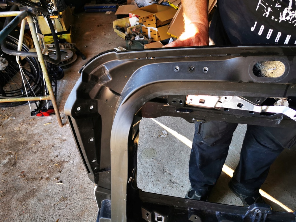 фото №13, Opel grandland x крышка багажника задняя 17-