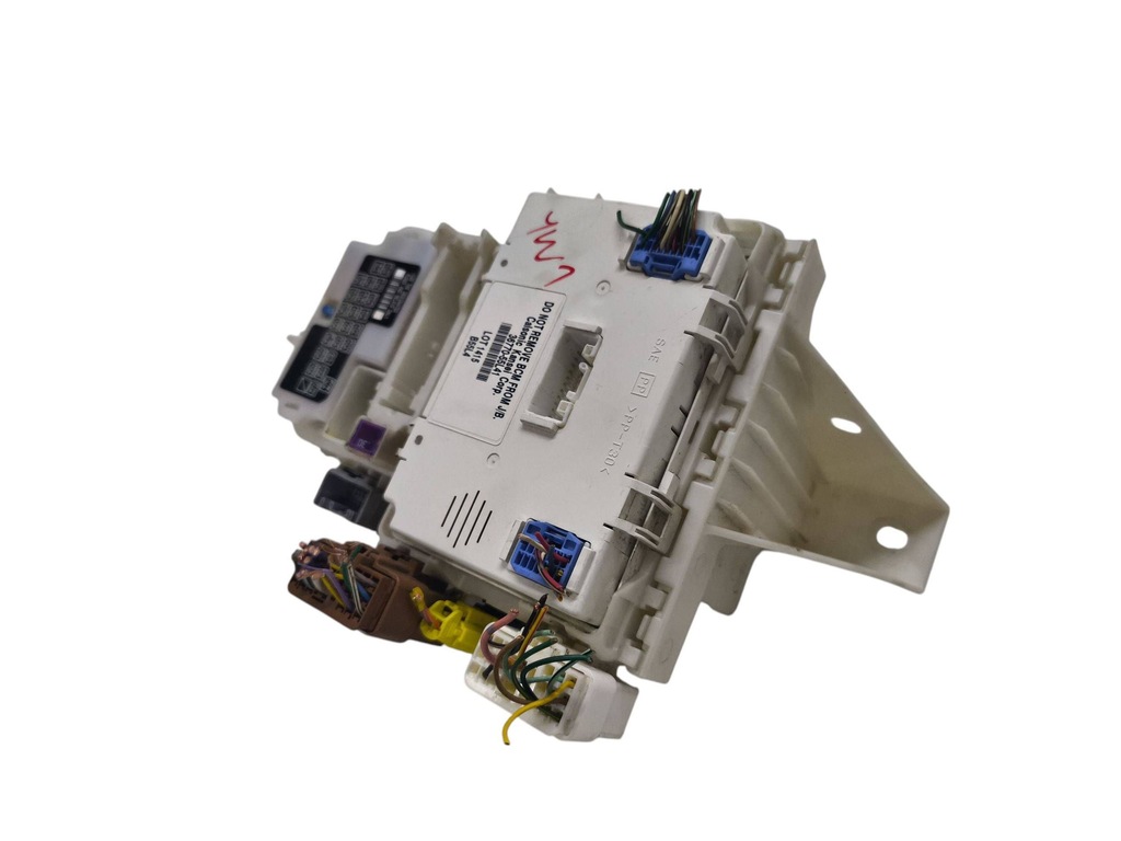 фото №7, 2012 suzuki sx4 рамка / модуль запобіжників 3677055l41