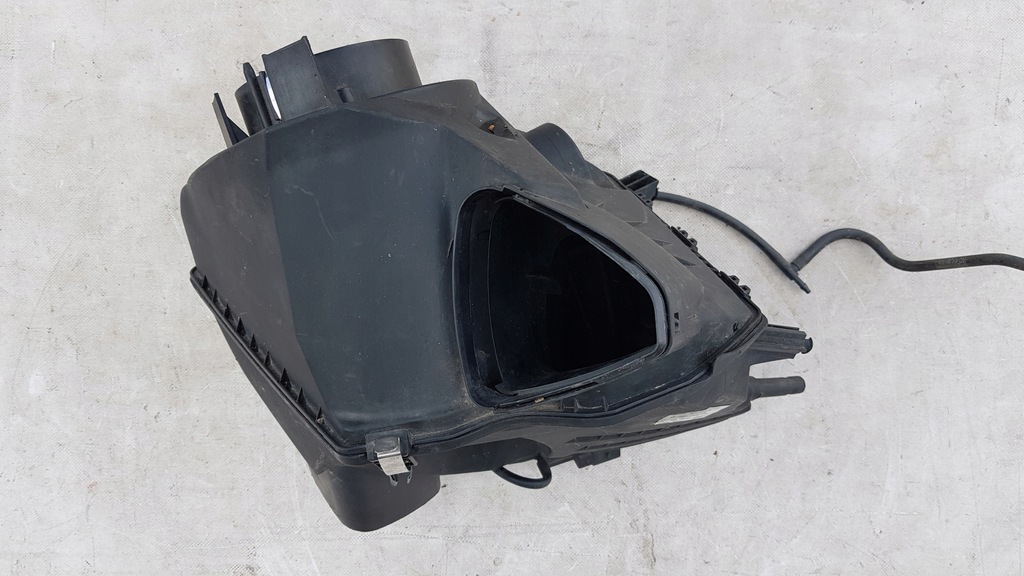 фото №2, Audi a6 c6 корпус фильтра воздуха 3.0 tdi