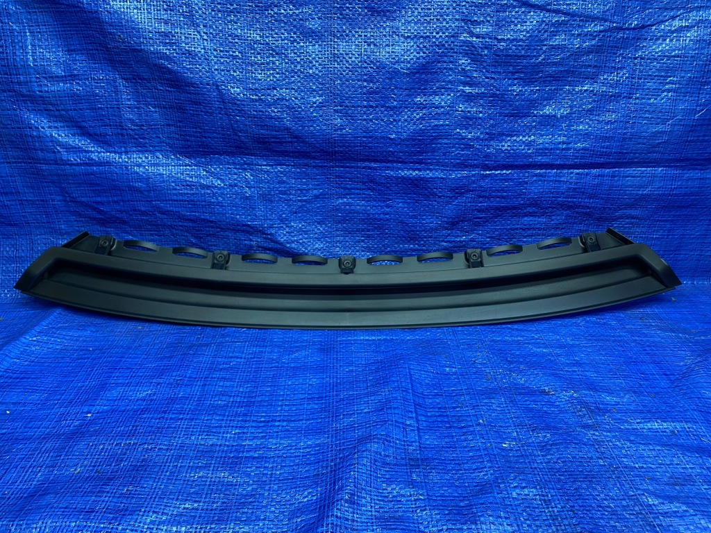 Купить Молдинг защита полка багажника 7433287 bmw g20