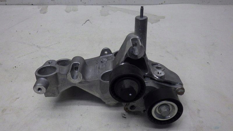 фото №2, Кронштейн основа генератора master iii 2.3 dci