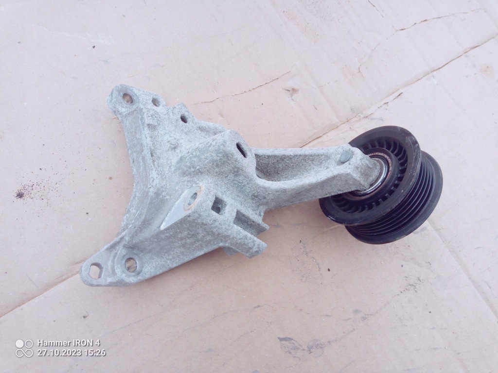 фото №1, Кронштейн, кронштейн, натяжитель ремень с ролик, captur ii 2021r. 1.3tce