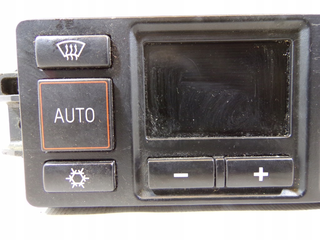 фото №4, Панель обдув кондиціонера audi a4 b5 / a3 8l 1