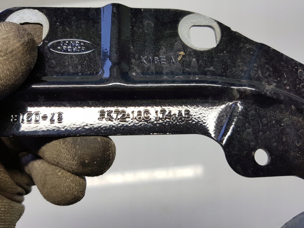 фото №11, Discovery sport кронштейн крила ліва перед