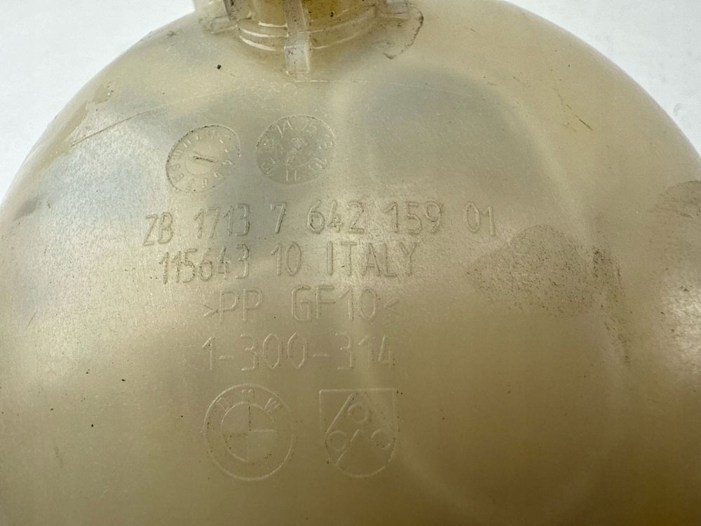 фото №9, Bmw 1 f20 f21 2015 бак розширювальний охолоджуюча рідина