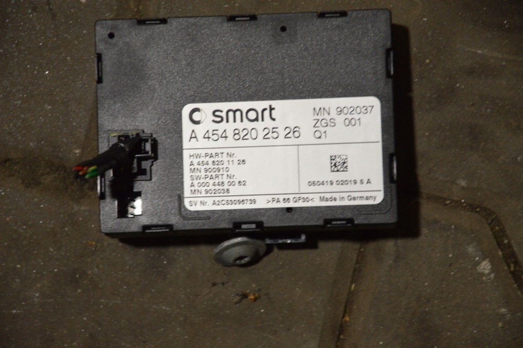 фото №1, Smart forfour модуль шлюз a4548202526