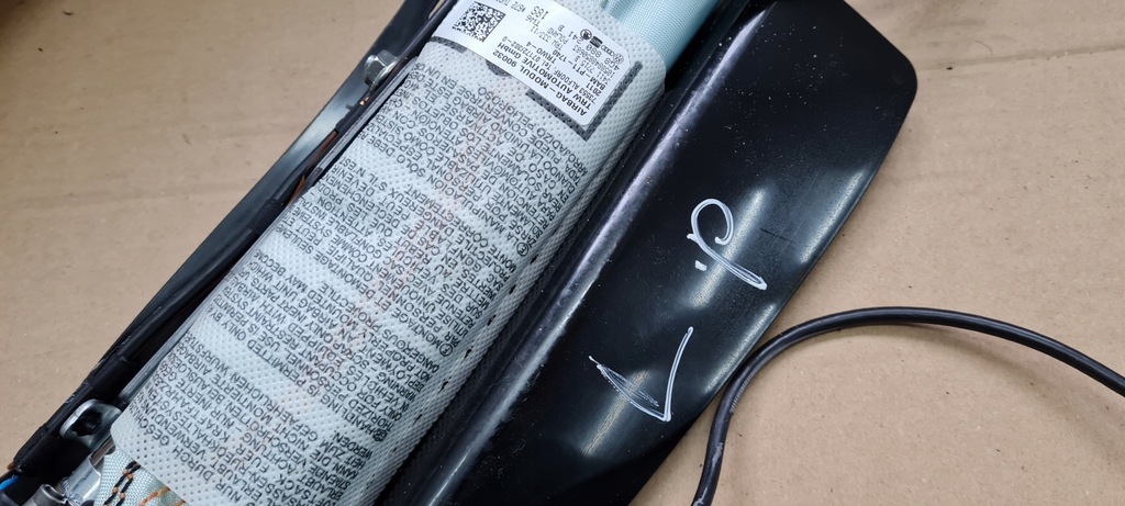 фото №7, A7 4g подушка сиденье левая перед 4g8880241b a6 c7 4g