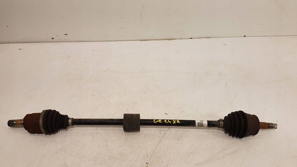 Купить Opel corsa e 1.4 xr приводной вал правая 13149829