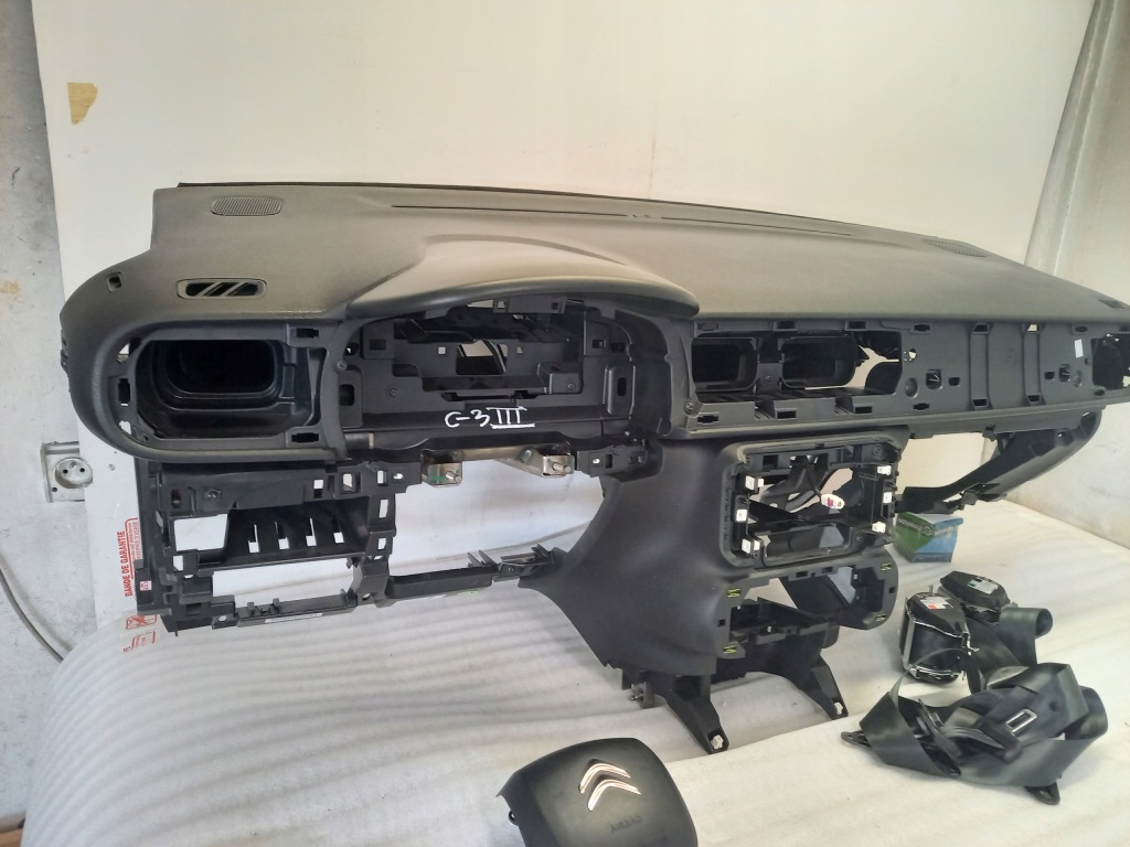 фото №6, Консоль приборная панель 2x подушка безопасности 2x ремни citroen c3 iii lift