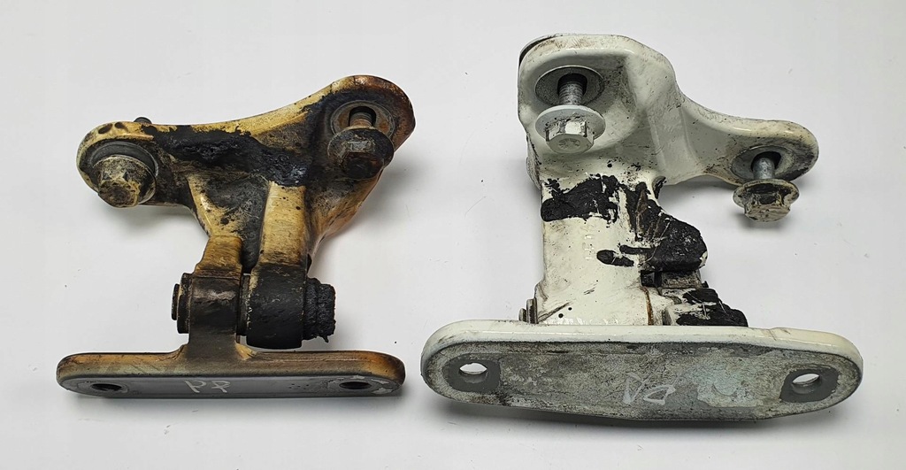 фото №1, Петлі двері правий перед передні mercedes w176 пара