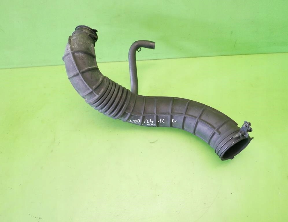 фото №1, Труба воздухозаборник шланг воздуха hyundai i20 i 1.4crdi