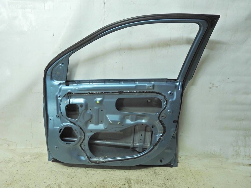 фото №8, Mitsubichi asx i 10-12 d17 дверь правый перед