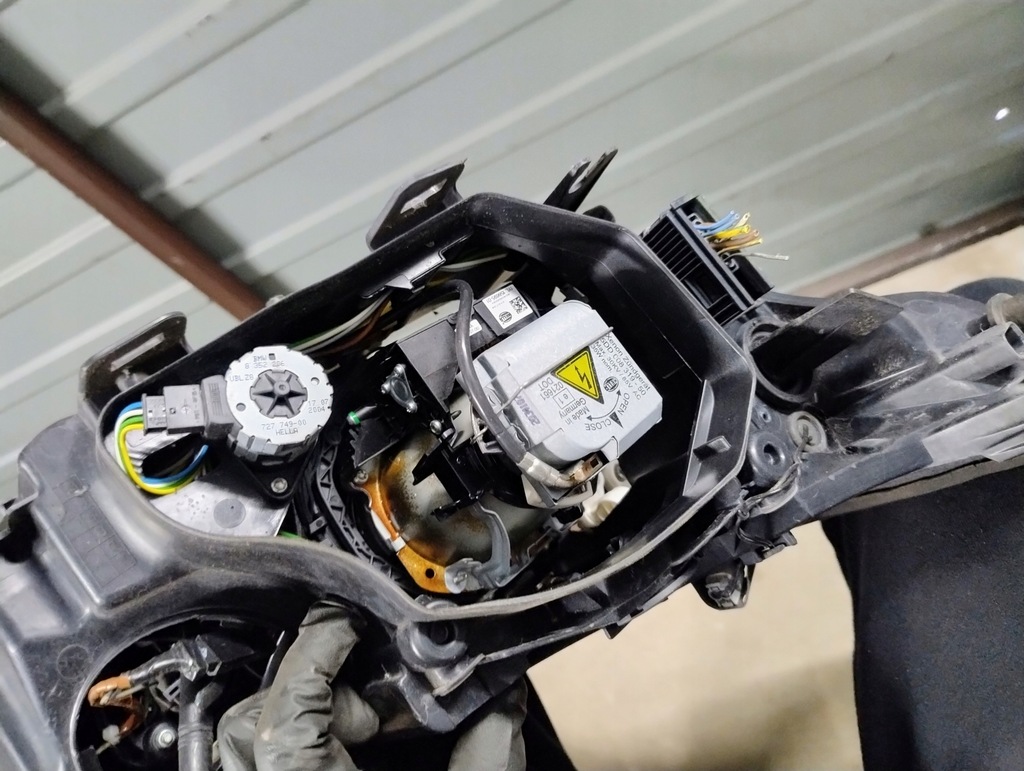 фото №9, Лампа перед левая bmw 5 v e60 e61 ксенон поворотная europa 158723-00