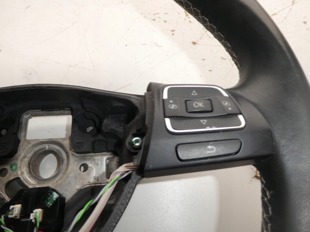 фото №6, Повітропровід шкіряний vw golf vi jetta touran