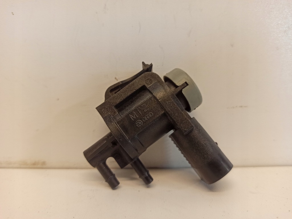 Купить Клапан podciśienia audi a4 b8 1k0906283a