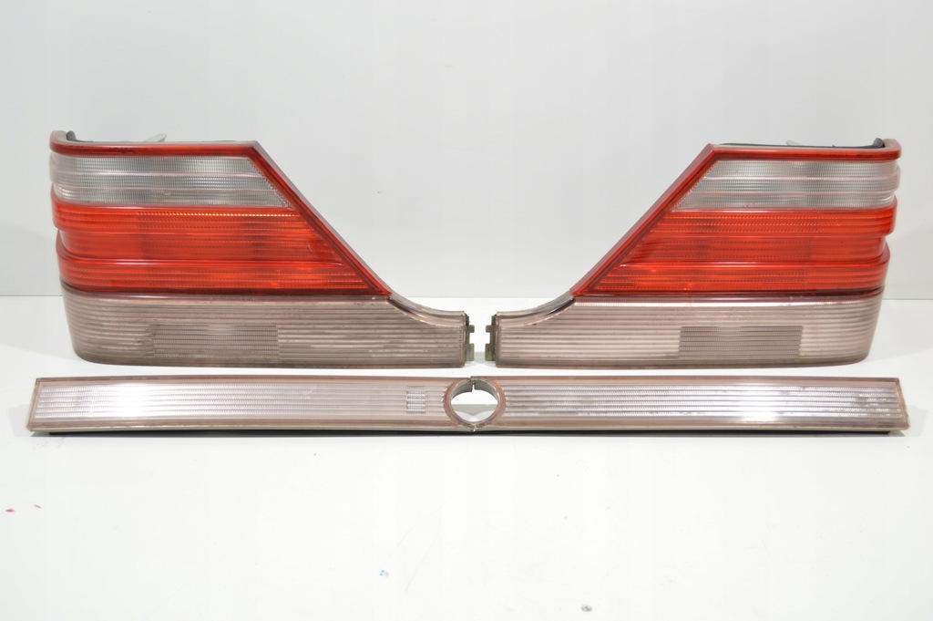 фото №1, Лампы задняя комплект накладка mercedes w140 lift