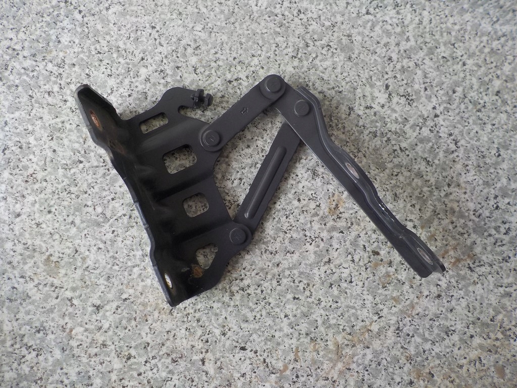 фото №2, Петля капот лівий kia sportage iv 2016-2020