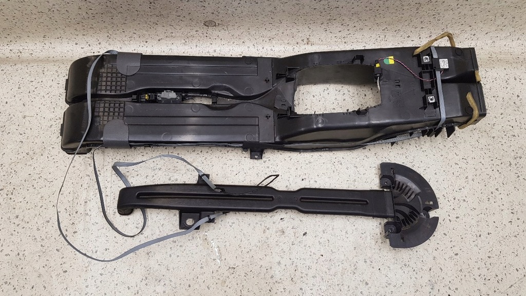 фото №1, Труба канал воздуха espace iv lift 3.0 dci