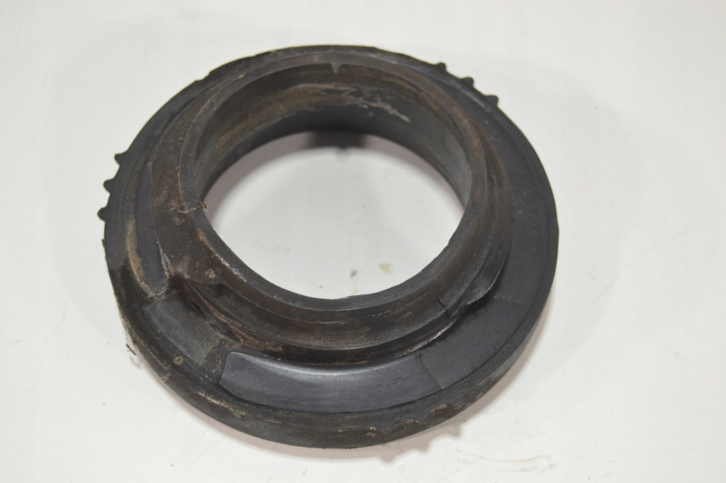 фото №9, Подкладка накладка резиновый pod пружины mercedes w140 2szt 1403210884