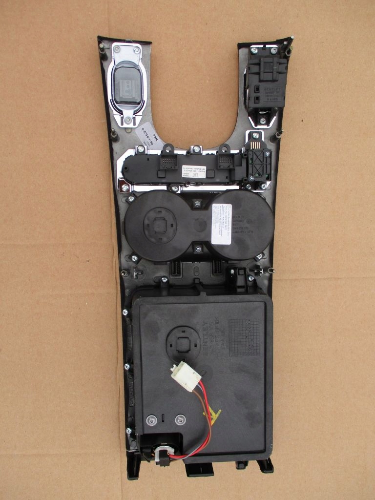 фото №8, Bentley gt continental v8s кронштейн na кружки