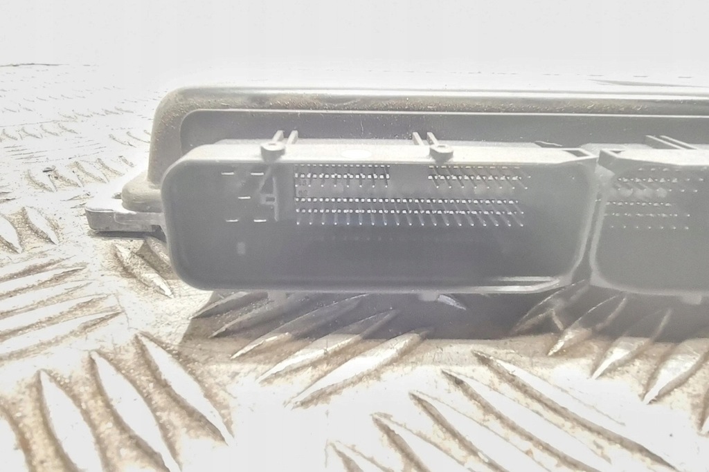 фото №7, Бортовий комп'ютер двигуна ecu mini cooper r50, r53 s118012001l 1.6l бензиновий 2003