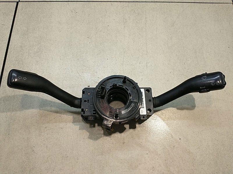 фото №1, Перемикач комбінований audi a3 1.6 286058