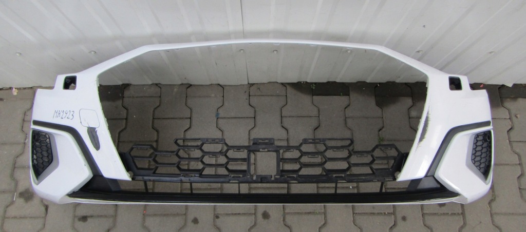 Купити Бампер перед передній audi a3 8y0 20-