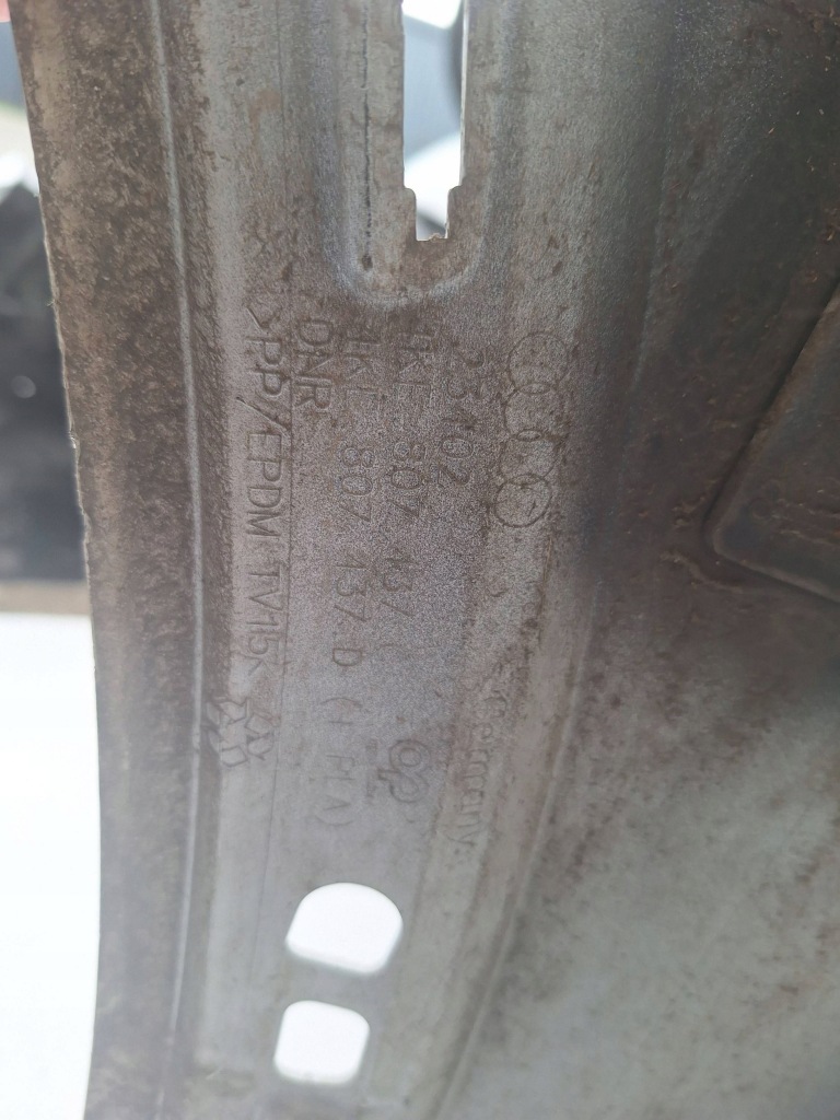 Audi e-tron 4ke s-line бампер перед 4ke807437 c оригінал Зі Шроту