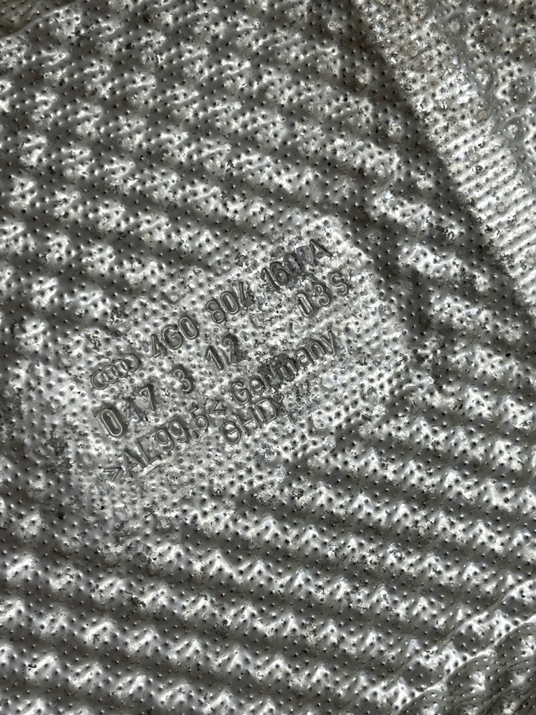 фото №12, Audi a7 a6 c7 защита тепловая туннель среднего коробки