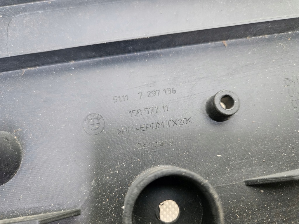 фото №9, Подкладка молдинг pod номерной знак do бампера передний bmw 4 f32 f33 f36