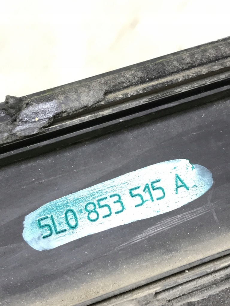 фото №10, Skoda yeti молдинг na дверь левый перед 5l0853515a