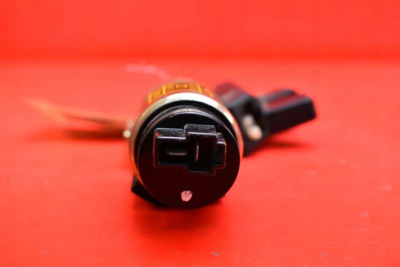 фото №6, Замок крышки задняя багажника 95790-33050 kia magentis 1 i 01-03