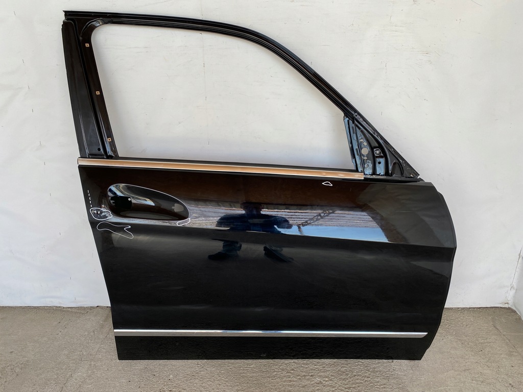 фото №1, Mercedes glk x204 w204 двері передні праве