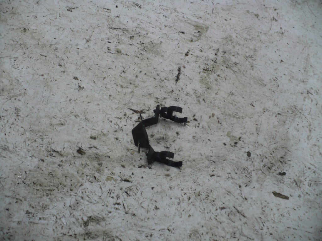 Купить Кронштейн трубопровод dacia duster 2011 1.5 dci europa