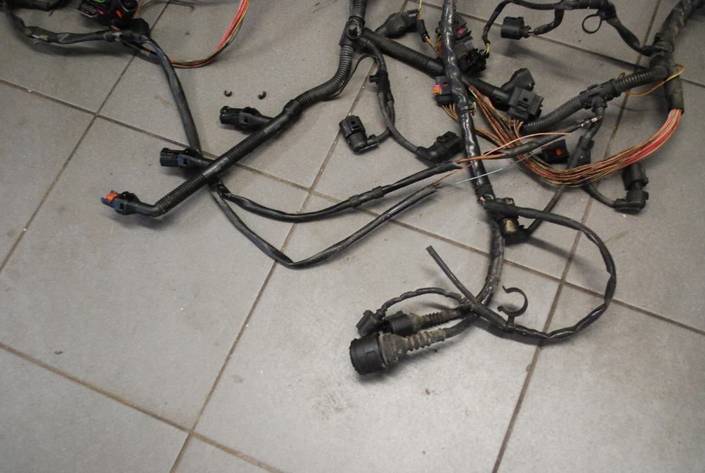 фото №5, Жгут двигателя audi a4 b6 3.0 asn eu 8e1971072qc