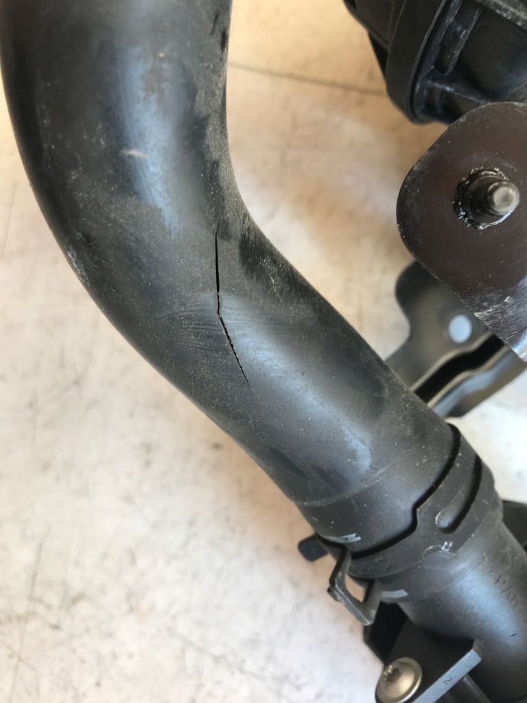 фото №4, Audi r8 plus 4s насос вторичный воздуха 4s0906601b