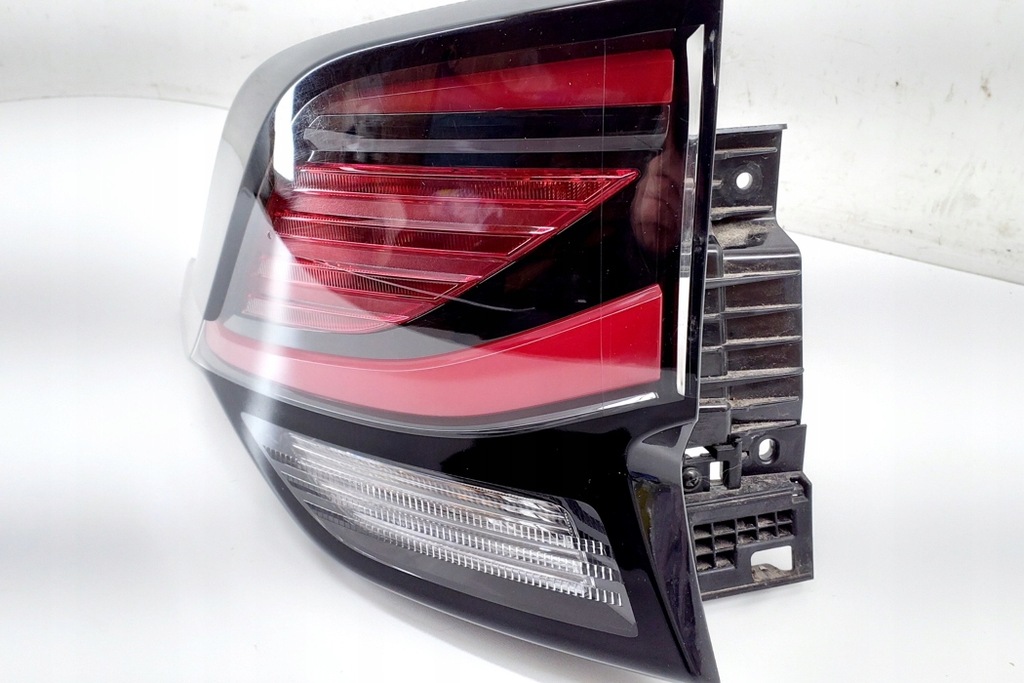 фото №9, Лампа ліва задня kia sportage v nq5 92401r2000 2022