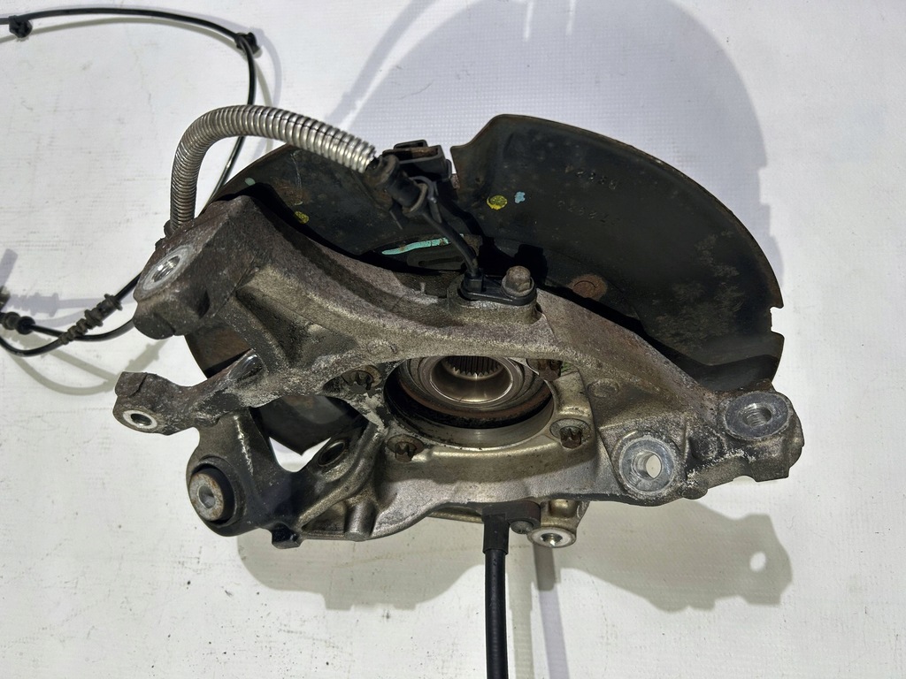 фото №8, Поворотный кулак ступица колеса левая задняя dodge challenger charger 6.2 6.4 srt 2015r-